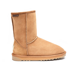 Classic Short UGG boots Chestnut Color made in Australia from premium Australian double-face sheepskin, timeless unisex UGG boots for men and women, water-resistant, warm and cozy with durable EVA rubber sole for indoor and outdoor wear